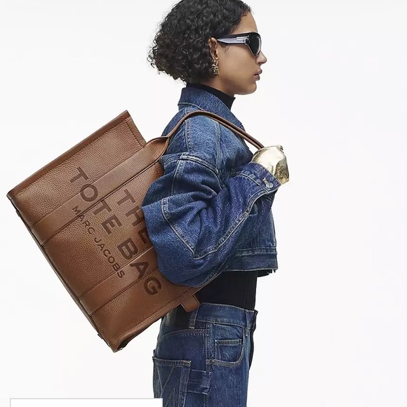 Marc Jacobs Tan Leather Tote Bag - Picture 6 of 6